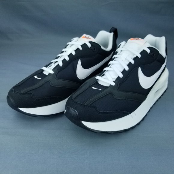 Nike Air Max Dawn Men’s Running Shoes Black/White/Silver DJ3624 001 Sizes 9-13 - Picture 2 of 8